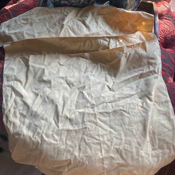 Authentic Louis Vuitton dust cover. - Picture 7 of 7